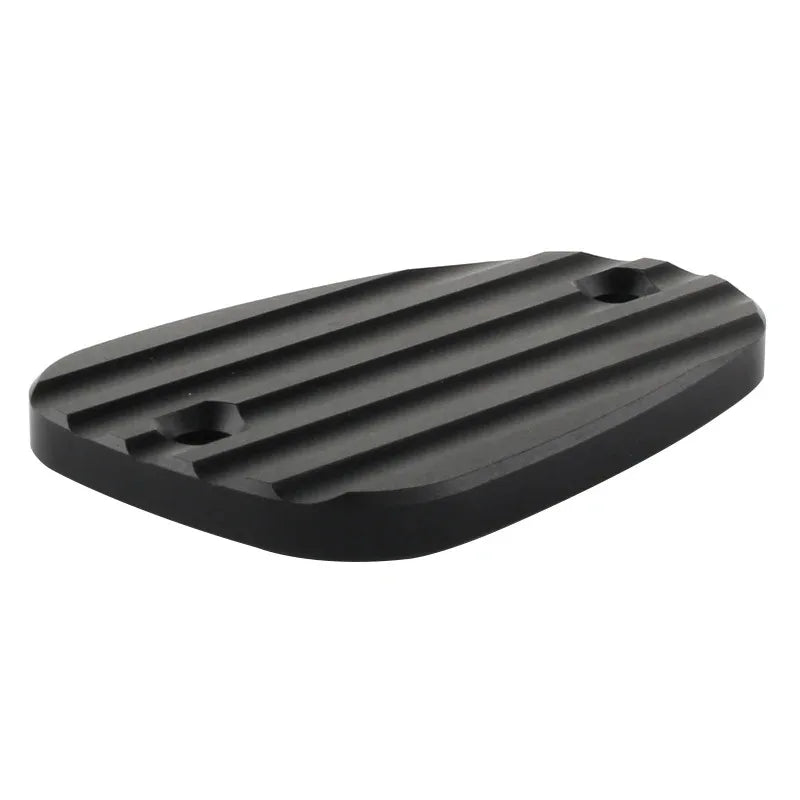 Black front brake reservoir cover 5