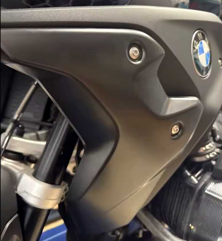 Side Radiator Fairings For BMW R1250GS - 2018 to 2023