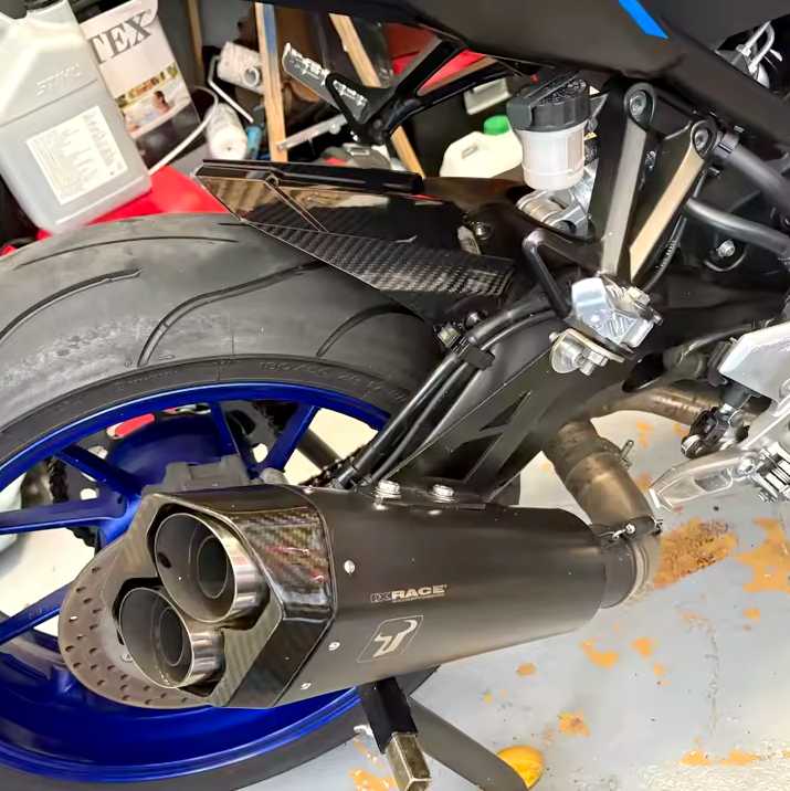 Carbon Fiber Rear Fender For Yamaha MT-09 FZ-09 - 2014 to 2020