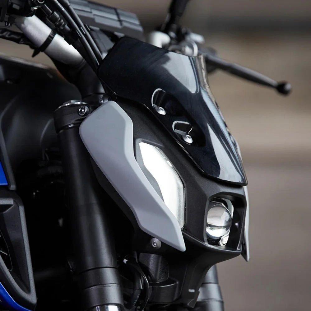 Black windscreen deflector fairing mounted 2