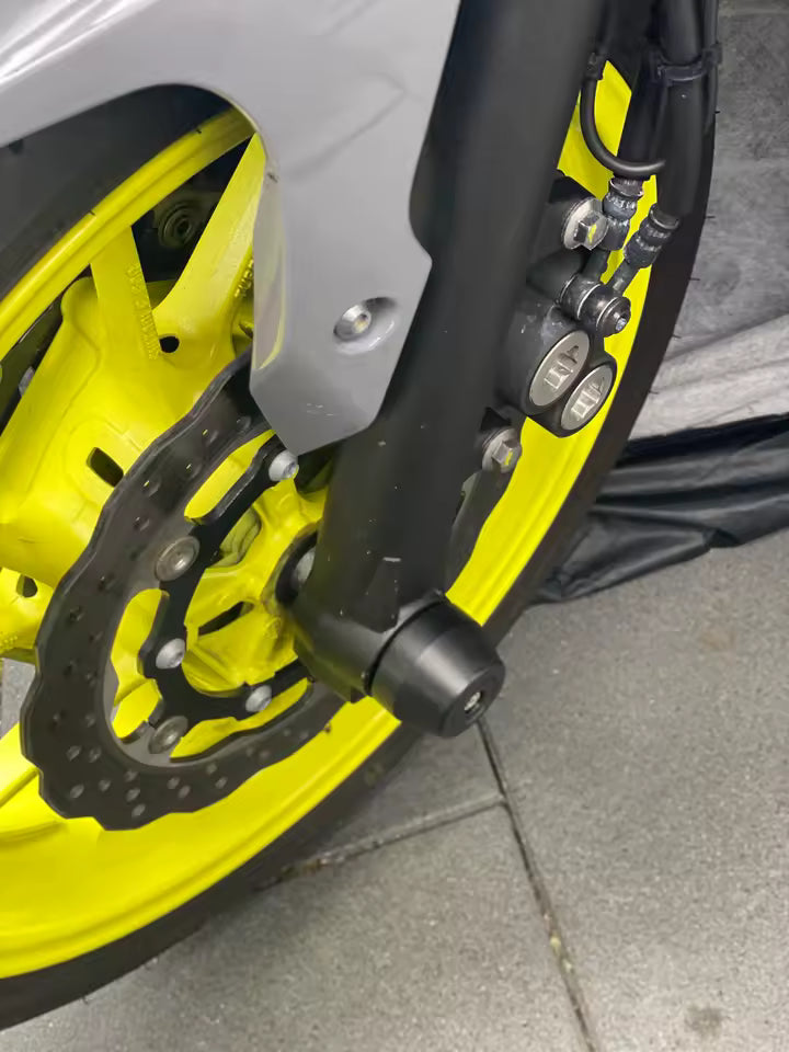 Front & Rear Axle Crash Protectors For Yamaha MT-07 FZ-07 - 2014 to 2023