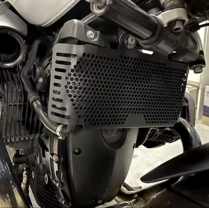 Aluminum Radiator Guard Cover For BMW R NineT / Scrambler / Urban GS - 2014 to 2023
