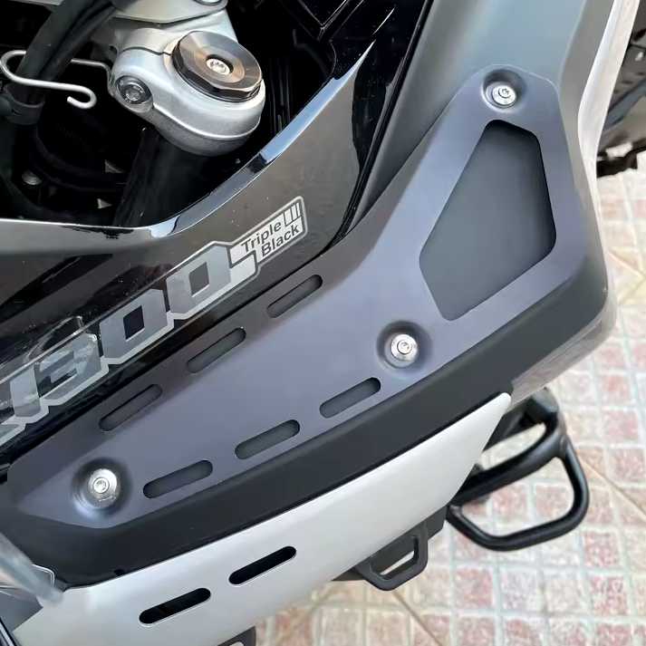 Fuel Tank Side Cover Panels For BMW R1300GS Adventure - 2024 to 2025